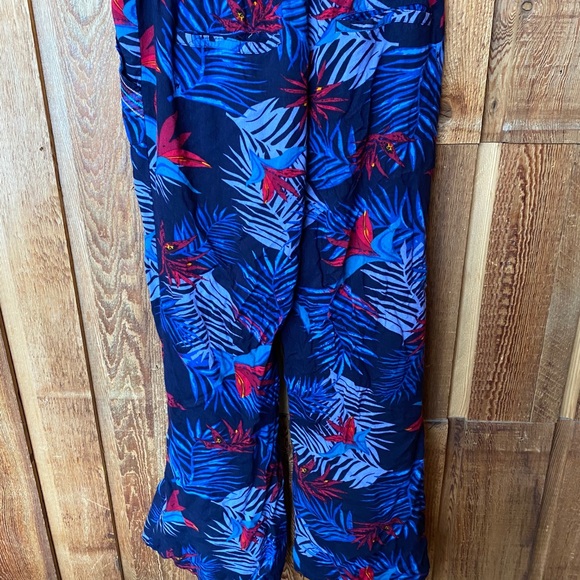 Roxy Printed Pants - Picture 8 of 10